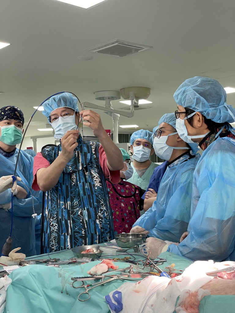 IMG_4053~photo.jpg (265 KB)